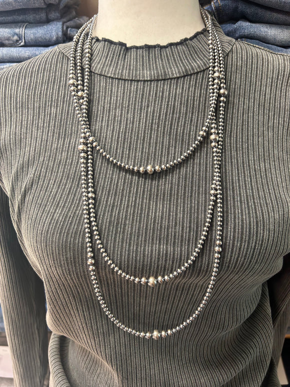 28 Inch Graduated Sterling Sliver Navajo Pearl Necklace