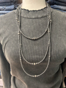 32 Inch Graduated Sterling Sliver Navajo Pearl Necklace